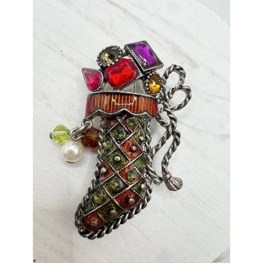 KC Kenneth Cole Classic Christmas Stocking Crystal Gems Brooch Cha Cha Beads